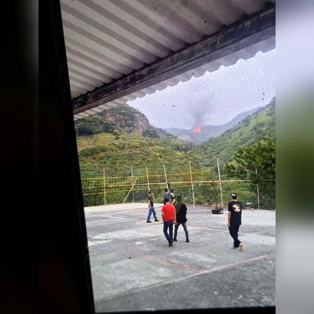 Se desploma Cessna en Ixtlán del Río; mueren piloto y copiloto