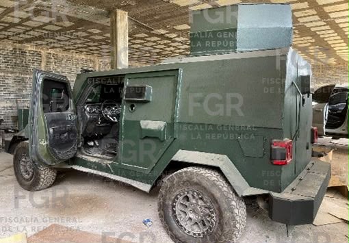 FGR asegura cinco vehículos “monstruo” durante cateo en Guasave