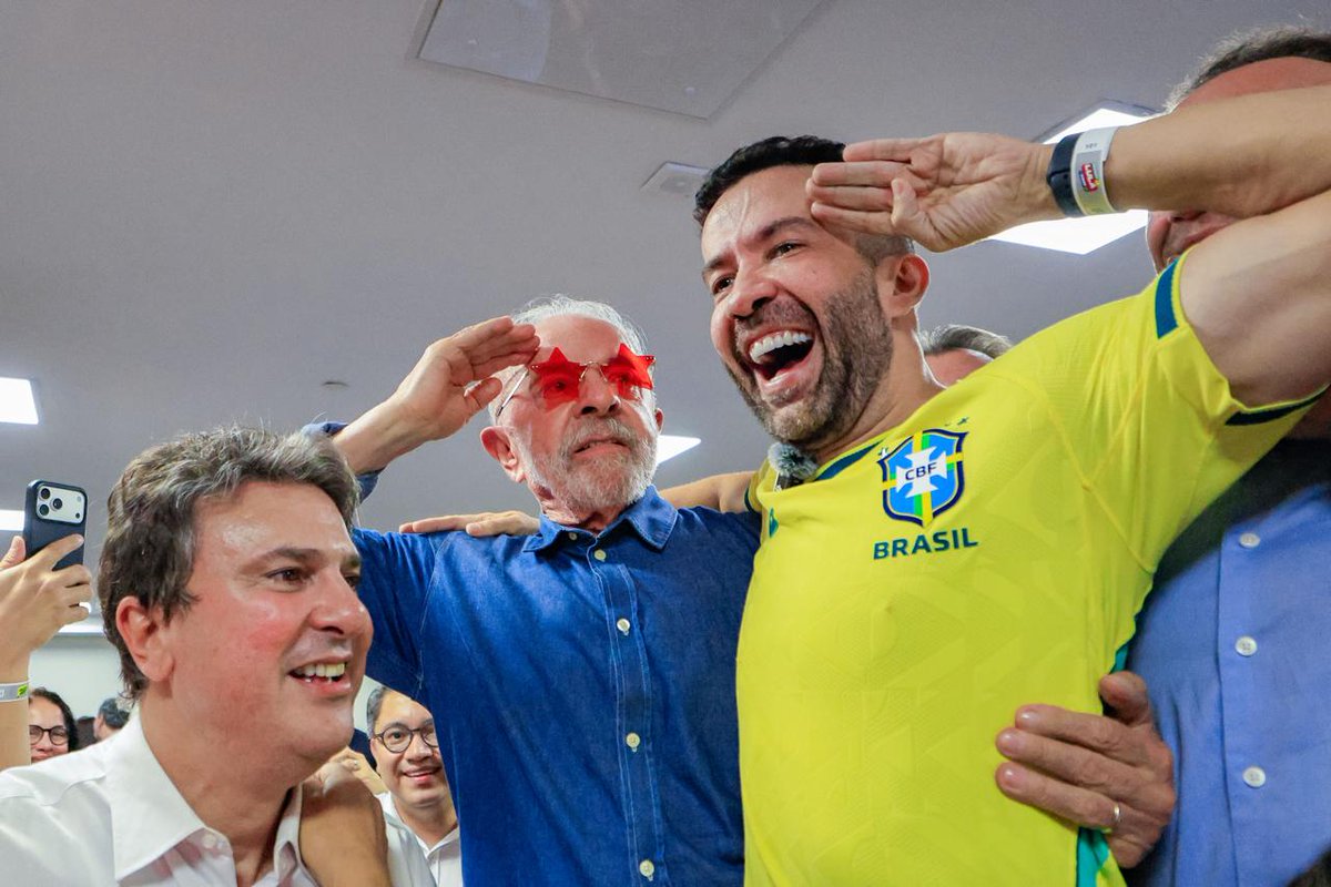 Flávio Bolsonaro desconoce derrota ante Lula y buscará anular las elecciones en Brasil