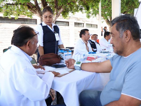 Acerca Gobierno estatal servicios y oportunidades a mujeres de Tulcingo de Valle