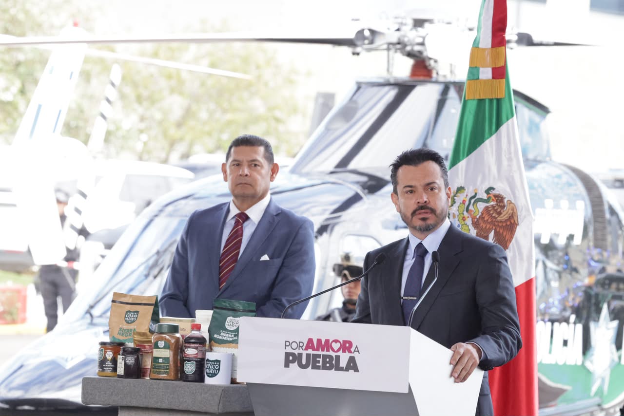 Inicia construcción de tres estaciones del transporte por cable en Puebla