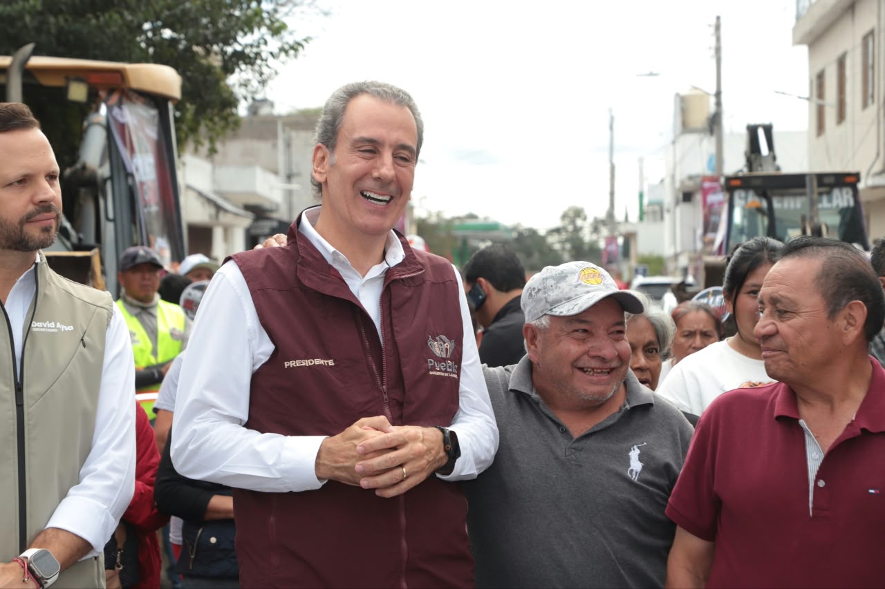 Encabeza Pepe Chedraui trabajos de rehabilitación vial en la Resurrección