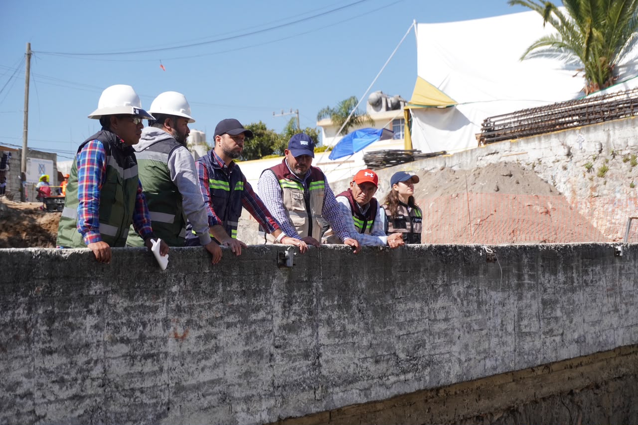 Supervisa Gobierno de Pepe Chedraui construcción del Puente Vehicular de San Miguel Canoa