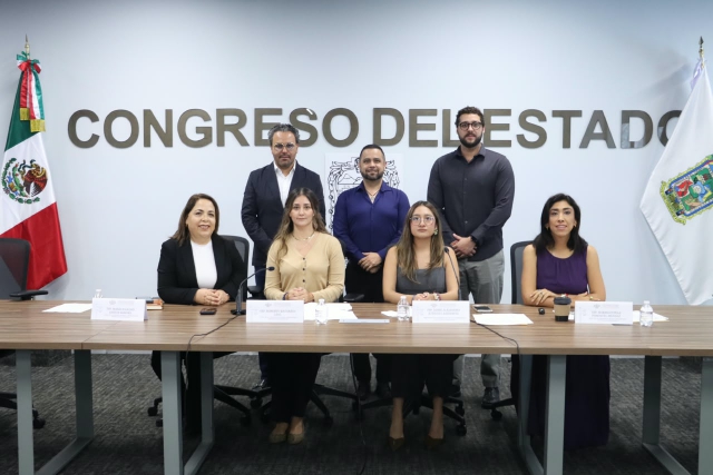 Comisión del Congreso aprueba emisión de la convocatoria para la entrega de la Presea “Luis Rivera Terrazas” 2026 